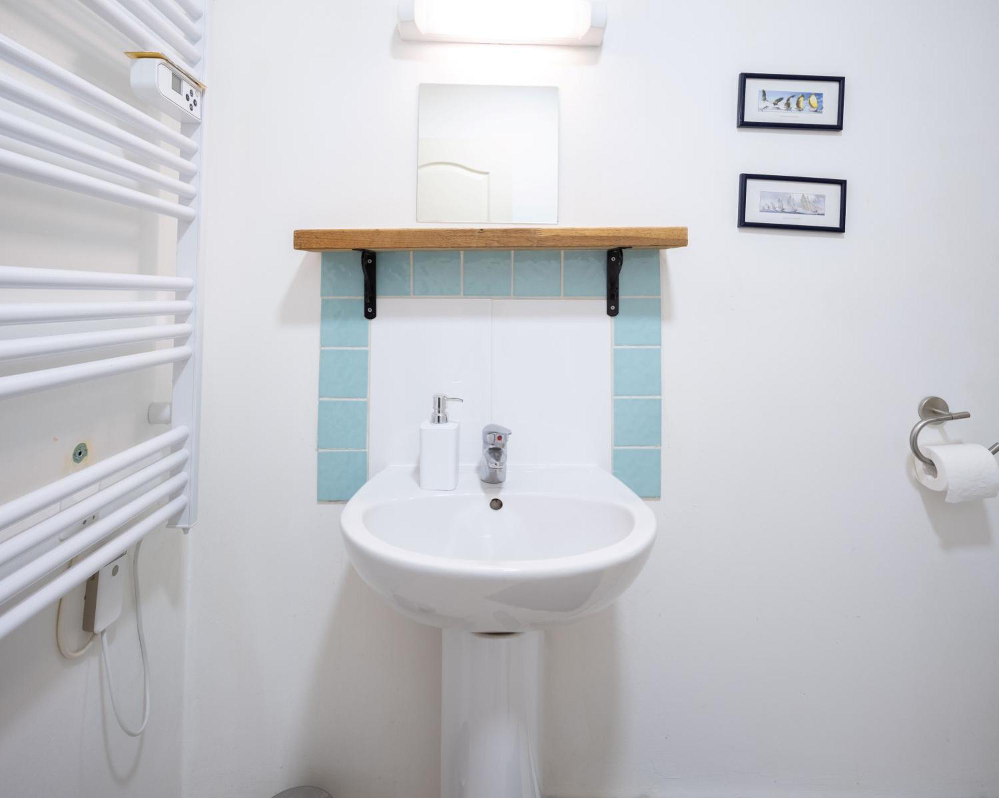 Chez Ma Petite Reine 1 Apartment ปองตัวส์ ภายนอก รูปภาพ